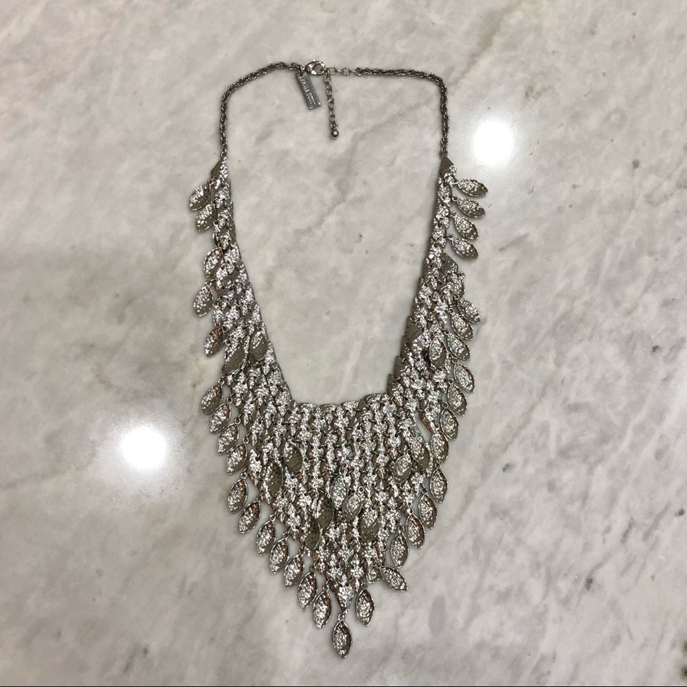 Kendra Scott Tanay statement necklace in silver